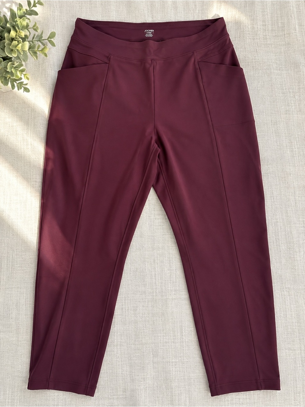 Jockey Burgundy Pull-On Pants / Leggings – Plus Size 2X (22W/24W)